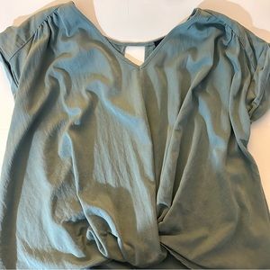 Teal Short Sleeve Blouse - V-Neck - Size Medium